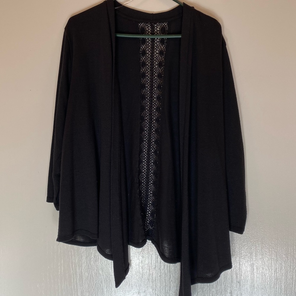 Women’s lightweight cardigan